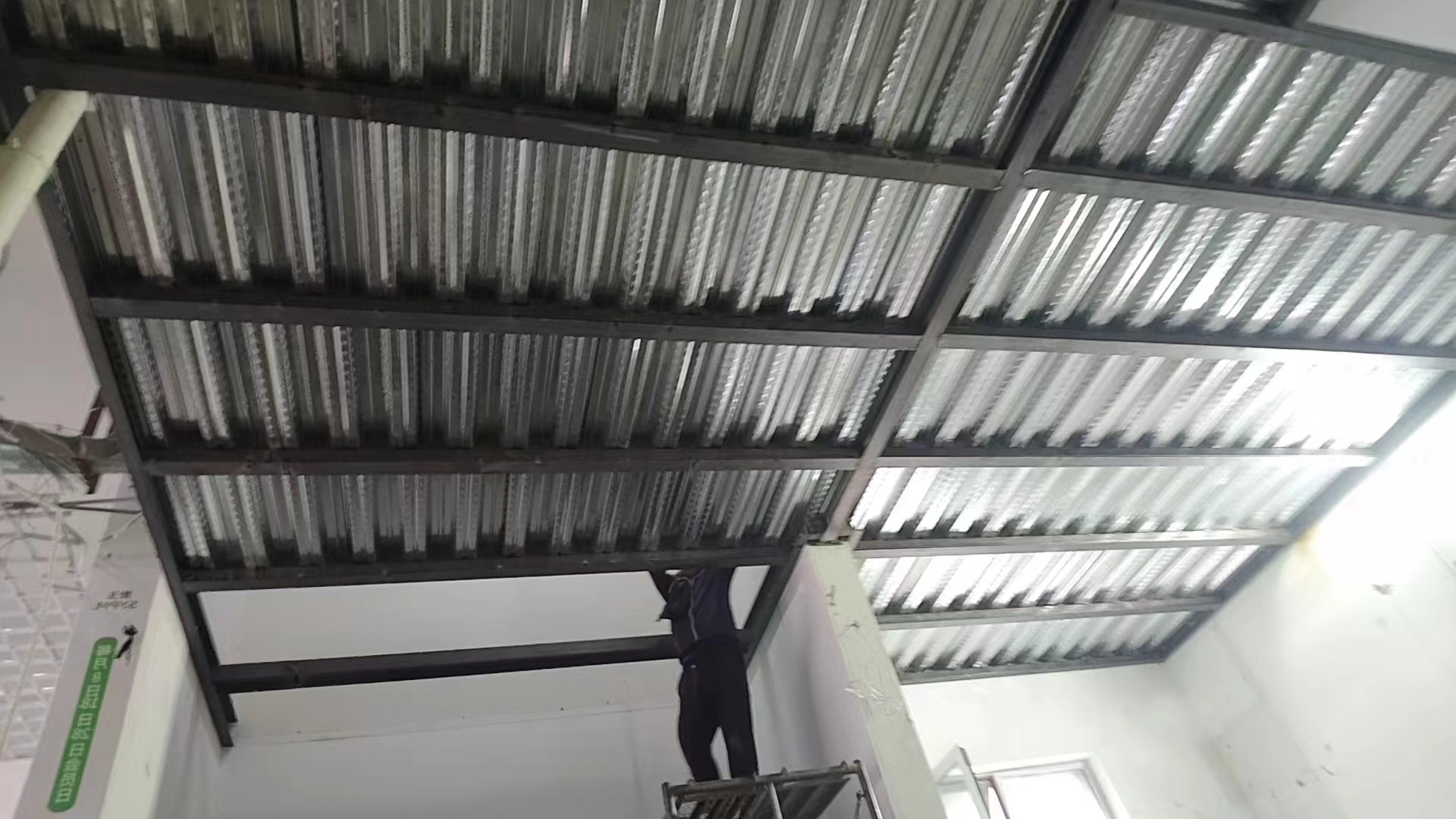 钢结构夹层搭建的防火措施有哪些